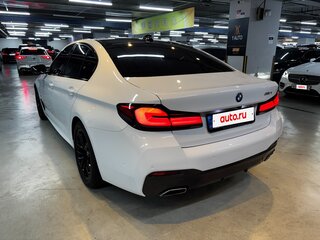 2022 BMW 5 серии 520i VII (G30/G31/G38) Рестайлинг, белый, 4500008 рублей, вид 4