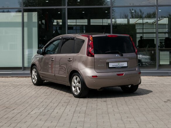 2010 Nissan Note I Рестайлинг, коричневый - вид 5