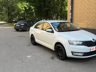 2014 Skoda Rapid I, белый, 710000 рублей, вид 3