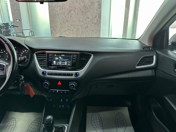 2018 Hyundai Solaris II, серый, 1265000 рублей - вид 27