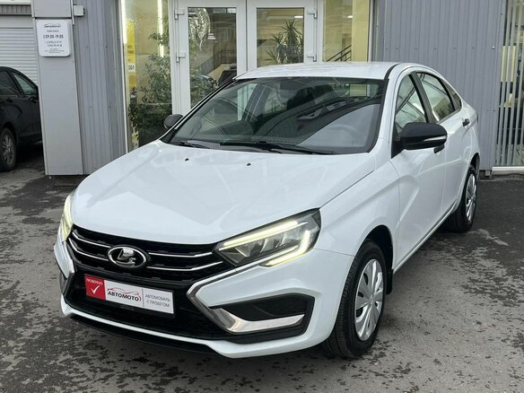 2023 Lada (ВАЗ) Vesta I Рестайлинг (NG), белый, 1129000 рублей - вид 2