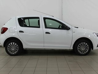 2018 Renault Sandero II Рестайлинг, белый, 870000 рублей, вид 5