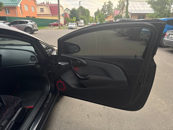 2013 Opel Astra GTC J Рестайлинг, чёрный, 970000 рублей - вид 13