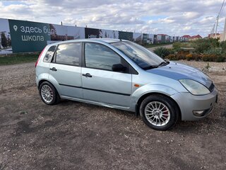 2004 Ford Fiesta Mk5, зелёный, 330000 рублей, вид 4