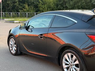 2014 Opel Astra GTC J Рестайлинг, чёрный, 950000 рублей, вид 4