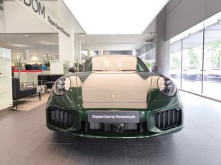 2026 Porsche 911 Turbo S VIII (992) Рестайлинг, зелёный, 45980000 рублей, вид 4