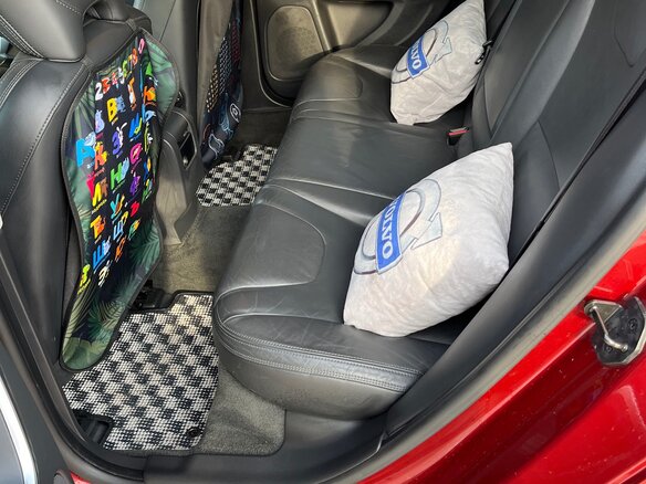 2012 Volvo V60 I, красный, 1300000 рублей - вид 15