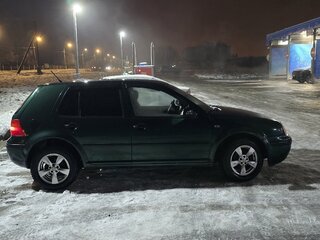 1999 Volkswagen Golf IV, зелёный, 300000 рублей, вид 3