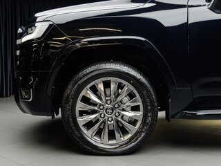2026 Toyota Land Cruiser 300 Series, чёрный, 27900000 рублей, вид 5