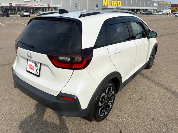 2021 Honda Fit Crosstar IV, белый, 1720000 рублей - вид 9