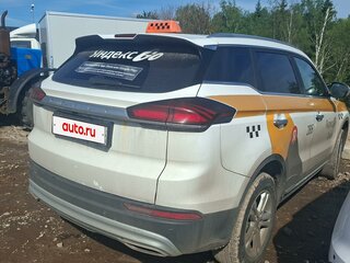 2023 Geely Atlas Pro, белый, 1250000 рублей, вид 4