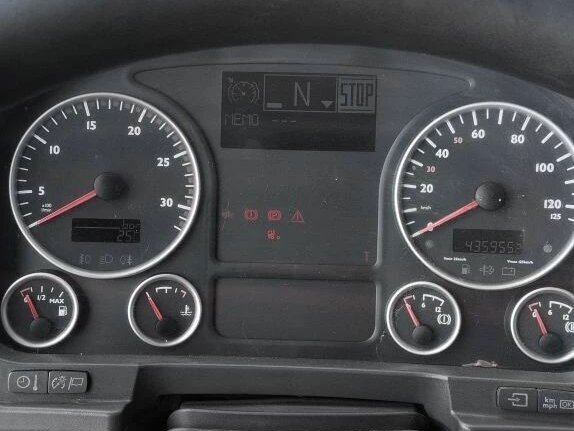 2008 MAN TGA, синий, 1700000 рублей - вид 5