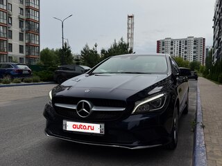 2018 Mercedes-Benz CLA 200 I (C117, X117) Рестайлинг, синий, 2070000 рублей, вид 2