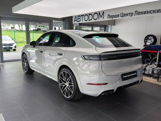 2026 Porsche Cayenne Coupé III Рестайлинг, серый, 22890000 рублей, вид 3