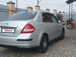 2008 Nissan Tiida I, серебристый, 610000 рублей, вид 4