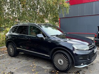 2013 Volkswagen Touareg II, синий, 1990000 рублей, вид 3