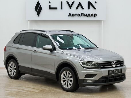 2019 Volkswagen Tiguan II, серебристый, 1875000 рублей, вид 1