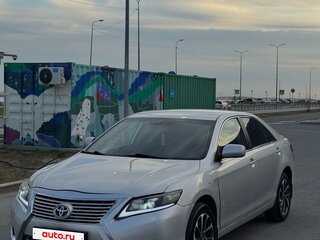2008 Toyota Camry VI (XV40), серебристый, 700000 рублей, вид 1