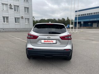 2019 Nissan Qashqai II Рестайлинг, серебристый, 1430000 рублей, вид 5