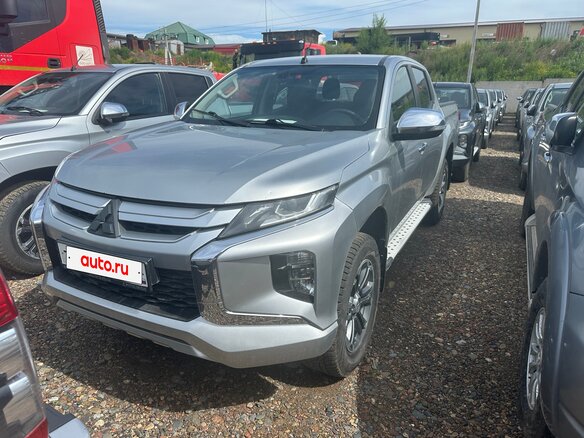 2019 Mitsubishi L200 V Рестайлинг, серый, 1850000 рублей