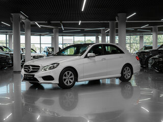 2015 Mercedes-Benz E-Класс 300 CDI  BlueTEC IV (W212, S212, C207) Рестайлинг, белый, 1880000 рублей, вид 1