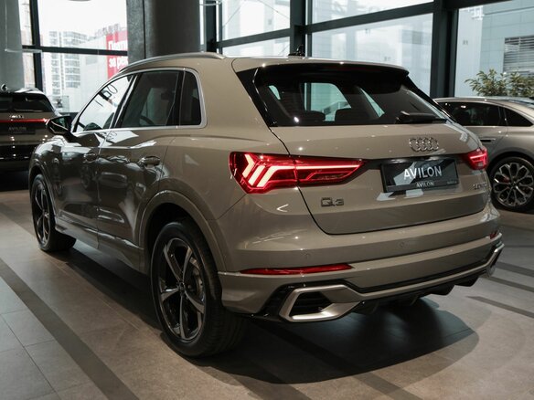2026 Audi Q3 35 TFSI II (F3), серый, 4710110 рублей - вид 5
