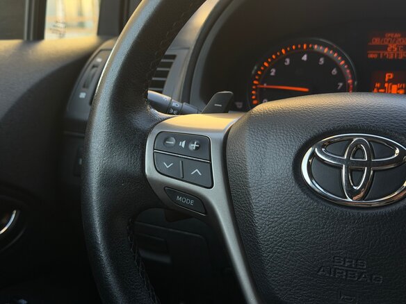2009 Toyota Avensis III, фиолетовый, 1250000 рублей - вид 17