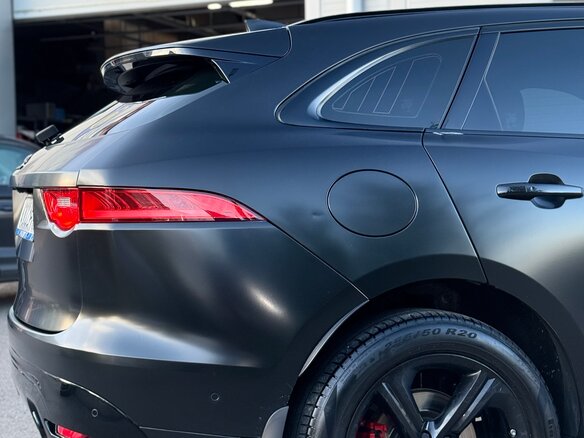 2018 Jaguar F-Pace I, чёрный, 2990000 рублей - вид 20
