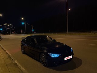 2014 BMW 3 серии 320i xDrive VI (F3x), чёрный, 2700000 рублей, вид 2