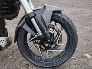 2023 Bajaj Dominar 400, чёрный, 300000 рублей, вид 3