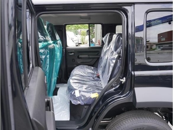 2026 Suzuki Jimny IV, чёрный, 2270000 рублей - вид 20