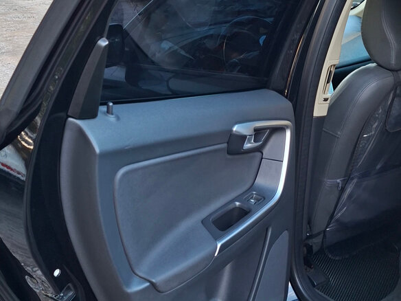 2010 Volvo XC60 I, чёрный, 1545000 рублей - вид 15