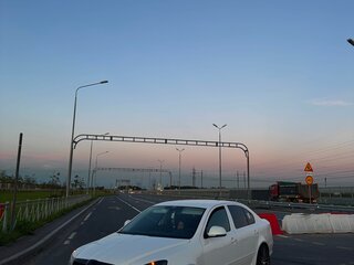 2012 Skoda Octavia II (A5) Рестайлинг, белый, 750000 рублей, вид 1