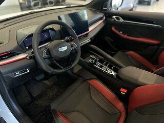 2026 Geely Coolray I Рестайлинг, белый, 2909190 рублей, вид 5