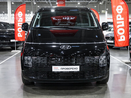 2023 Hyundai Staria I, чёрный, 4599700 рублей, вид 3