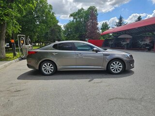 2015 Kia Optima III Рестайлинг, коричневый, 1350000 рублей, вид 5