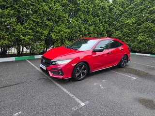 2020 Honda Civic X Рестайлинг, красный, 1650000 рублей, вид 1