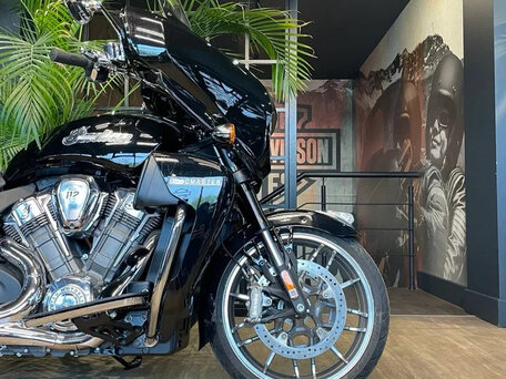 2025 Indian Roadmaster, чёрный, 3550000 рублей, вид 2