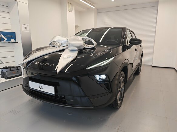 2026 Omoda C5 II, чёрный - вид 2