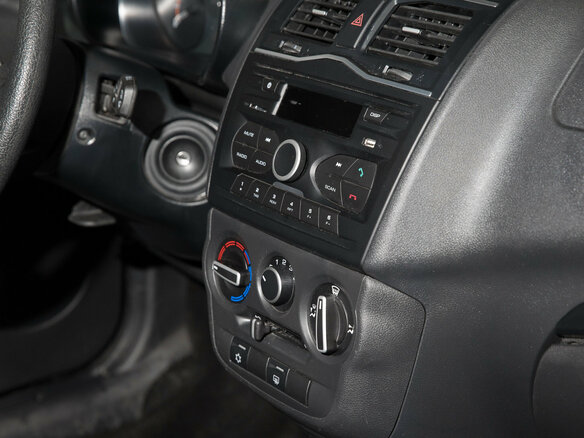 2024 Lada (ВАЗ) Granta I Рестайлинг, чёрный, 900000 рублей - вид 21