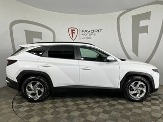 2021 Hyundai Tucson IV, белый, 2864000 рублей, вид 4