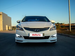 2015 Hyundai Solaris I Рестайлинг, белый, 1000000 рублей, вид 1