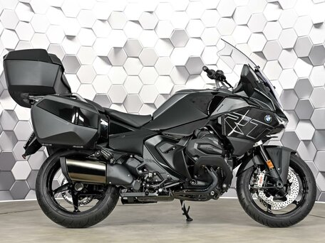 2026 BMW R 1300 RT, чёрный, 3199000 рублей, вид 3