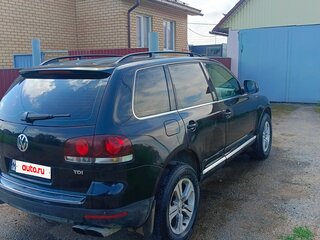 2008 Volkswagen Touareg I Рестайлинг, чёрный, 800000 рублей, вид 4