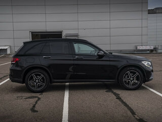 2021 Mercedes-Benz GLC 300 I (X253) Рестайлинг, чёрный, 5117039 рублей, вид 4