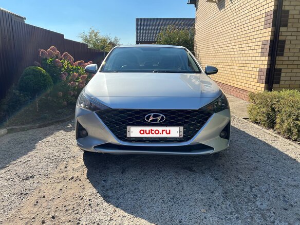 2020 Hyundai Solaris II Рестайлинг, серебристый - вид 4