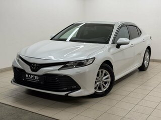 2020 Toyota Camry VIII (XV70), белый, 2895000 рублей, вид 1