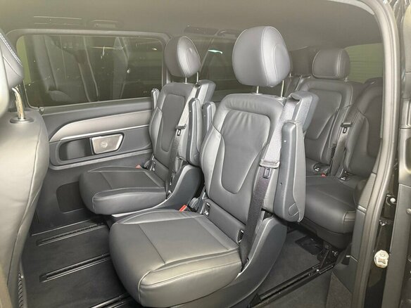 2024 Mercedes-Benz V-Класс Extra Long 300 d экстра длинный III (W447) Рестайлинг 2, чёрный, 16400000 рублей - вид 9