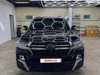 2018 Toyota Land Cruiser 200 Series Рестайлинг 2, чёрный, 7500000 рублей, вид 3
