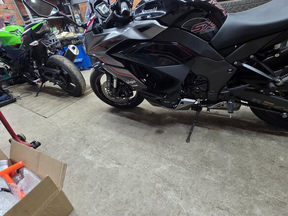 2024 Kawasaki Ninja 1000 SX, чёрный, 1300000 рублей - вид 6